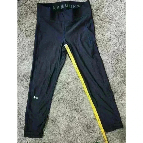 Under Armour Compression‎ Womens Size Medium Leggings HeatGear Black U-Line Gym - Picture 1 of 3